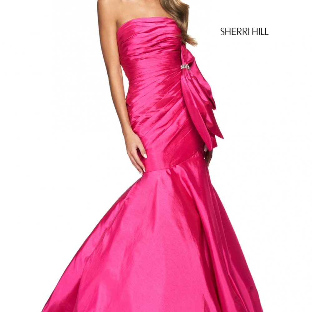 Sherri Hill Fuchsia Strapless Dress